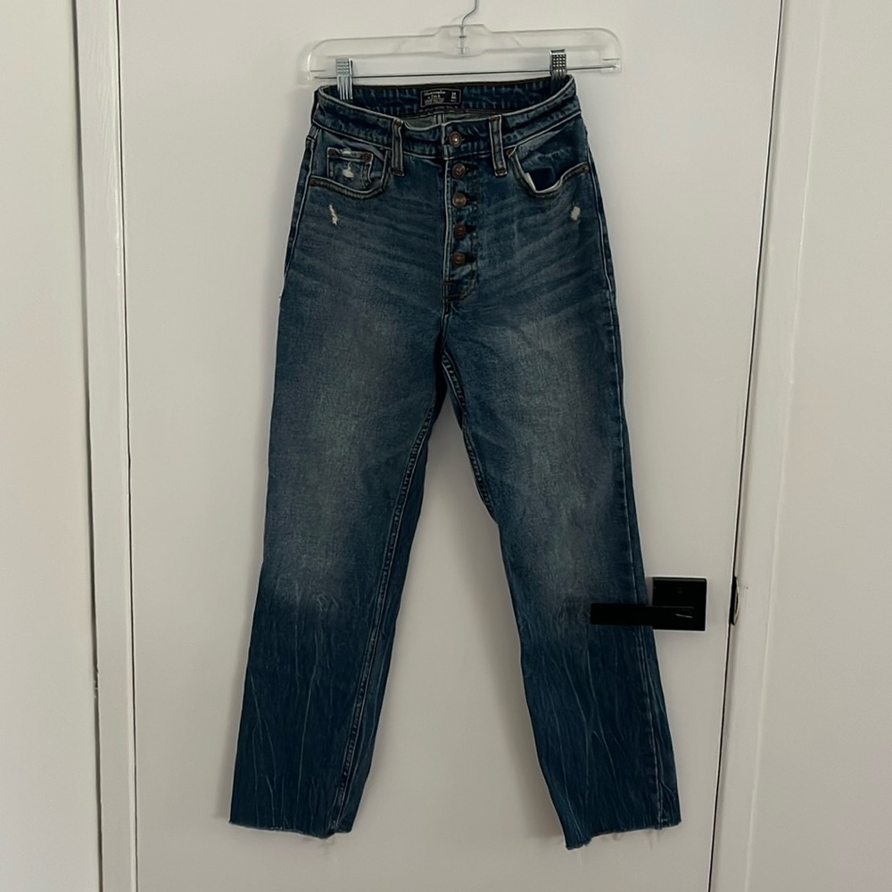 A&F High Rise Ankle Straight Jeans